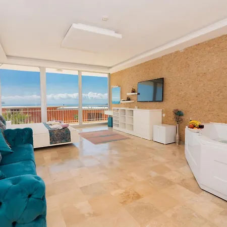 Infinity Калкан