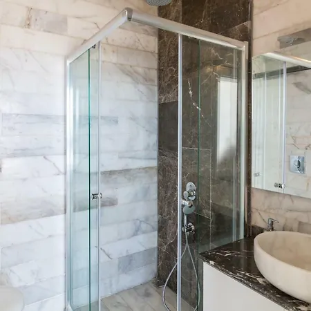 Infinity Калкан