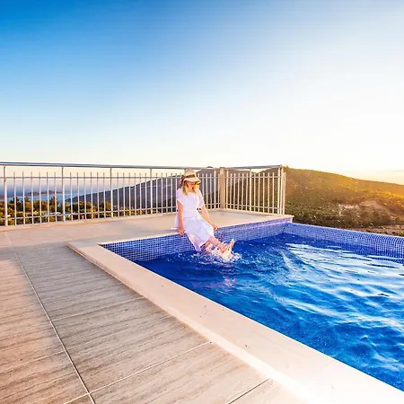 Infinity * Kalkan