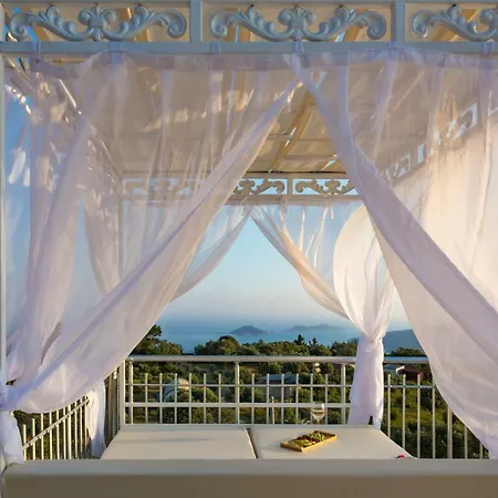 Infinity Kalkan