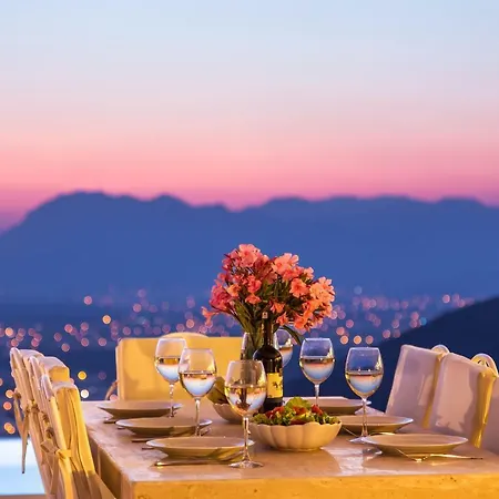 Infinity Kalkan